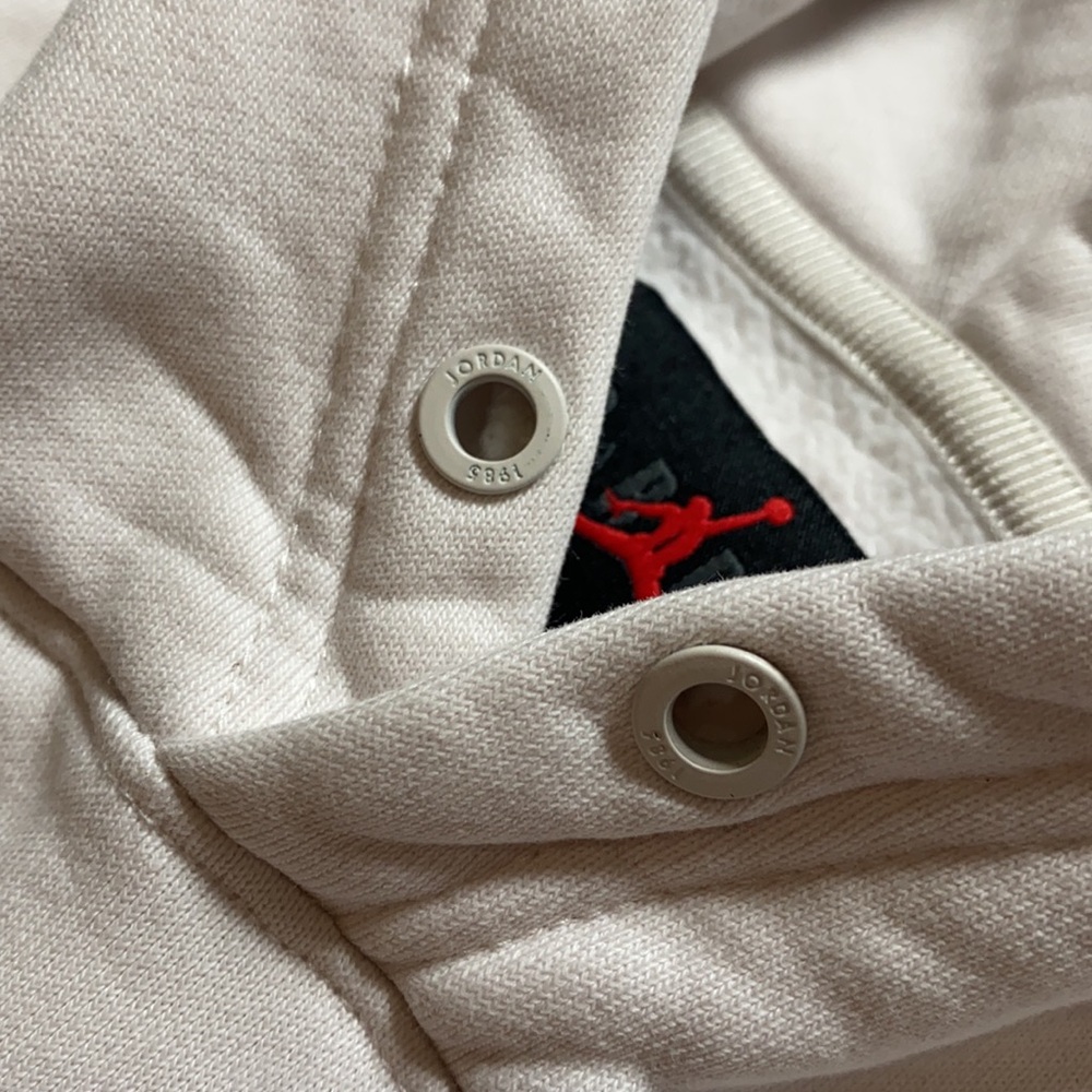 Air Jordan x Off-White Hoodie - Picture 7 of 10